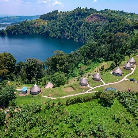 Lake Nyamirima Cottages Fort Portal Exterior foto